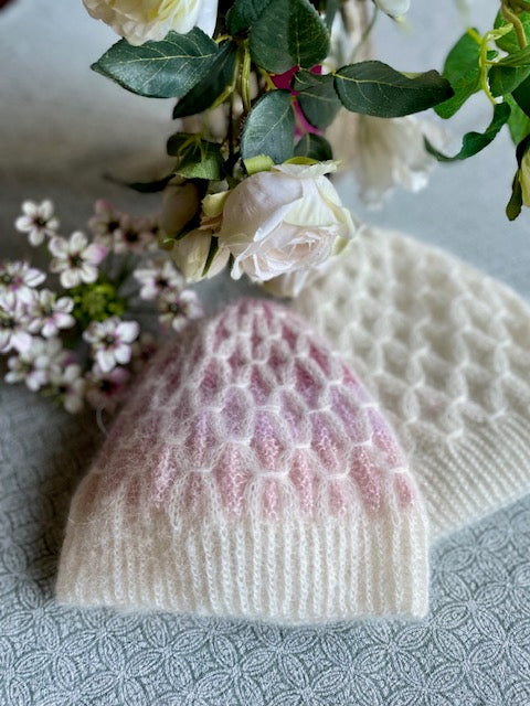 Smoke colors, the beanie